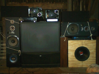 Illustration for article titled Nice Home Theater! We’ll Help You Set it Up